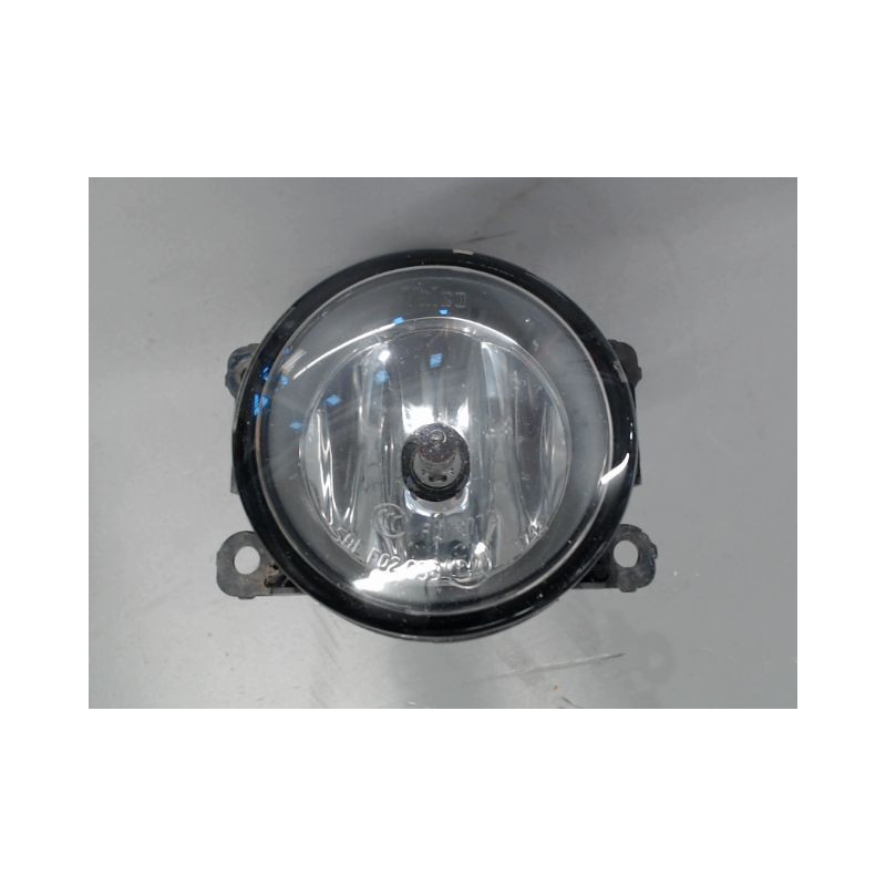 PHARE ANTIBROUILLARD AVANT DROIT DACIA DUSTER