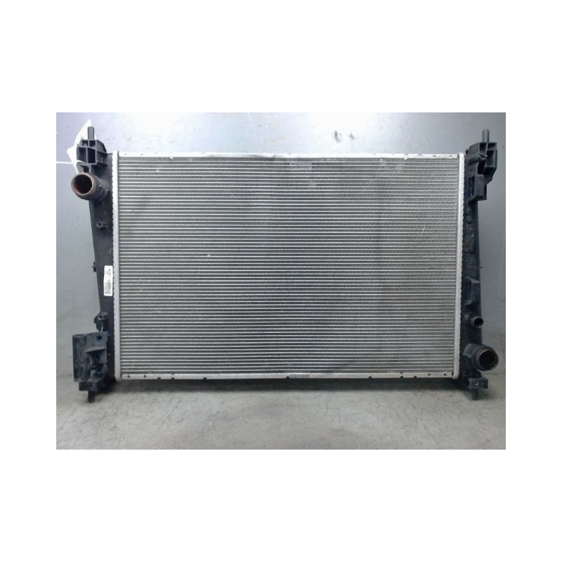 RADIATEUR OPEL CORSA