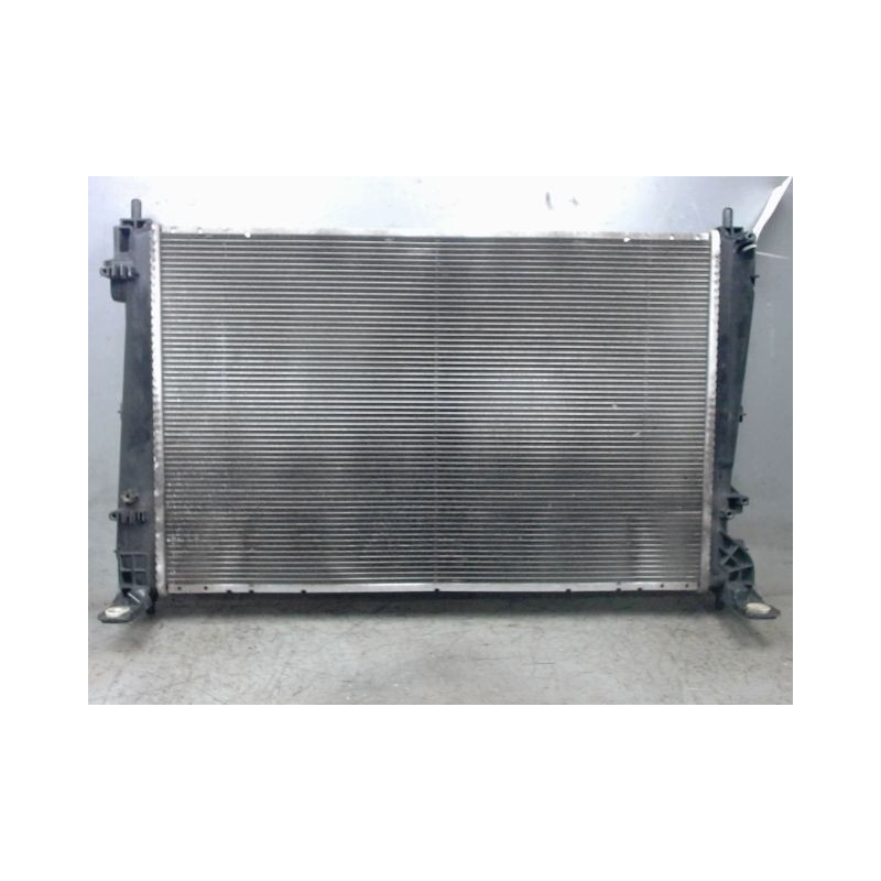 RADIATEUR OPEL CORSA