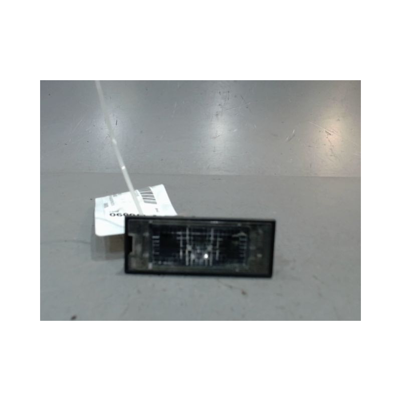 ECLAIREUR PLAQUE DE POLICE GAUCHE RENAULT CLIO III