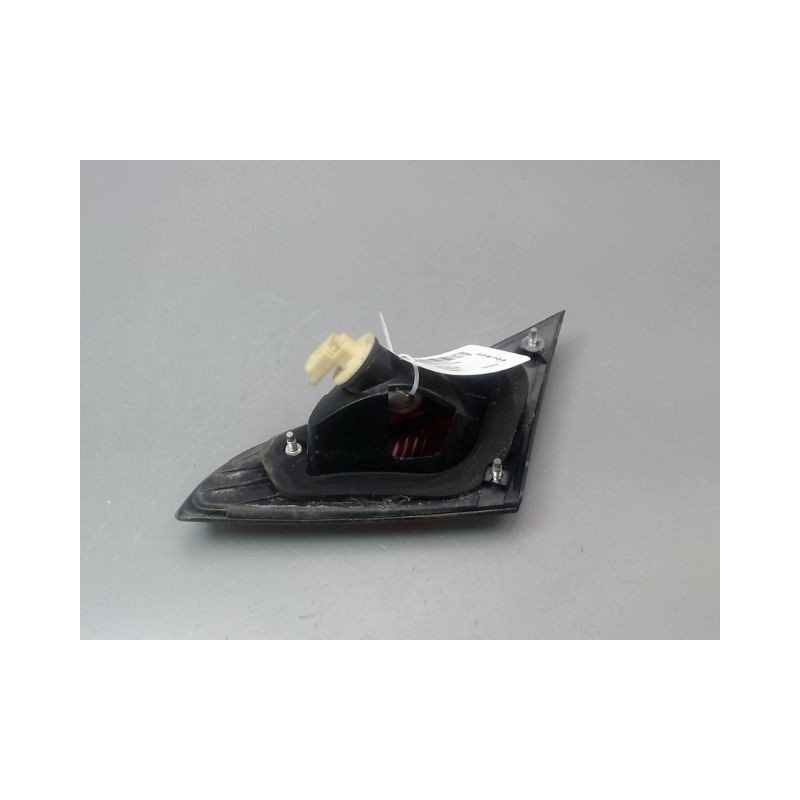 FEU ARRIERE INTERIEUR GAUCHE MITSUBISHI COLT CZ 2005-