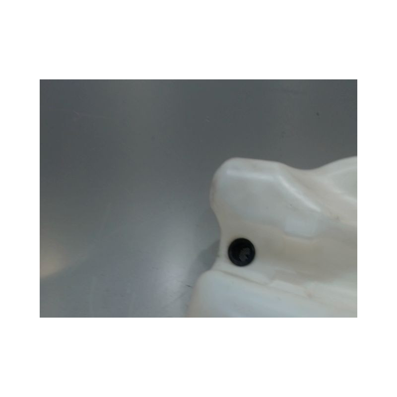 RESERVOIR LAVE-GLACE AVANT RENAULT ZOE