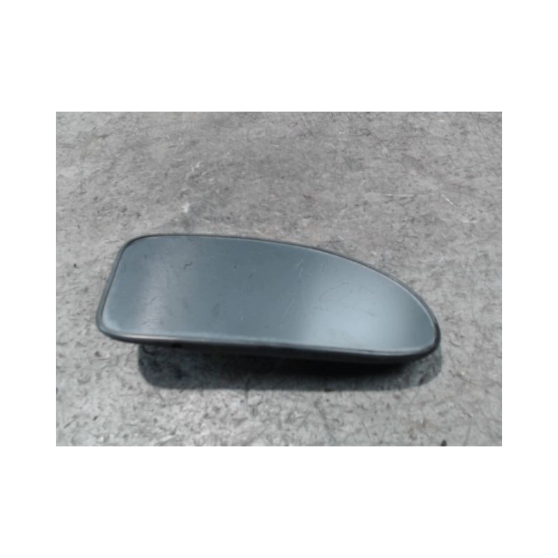 GLACE RETROVISEUR EXT D FORD FOCUS 98-04
