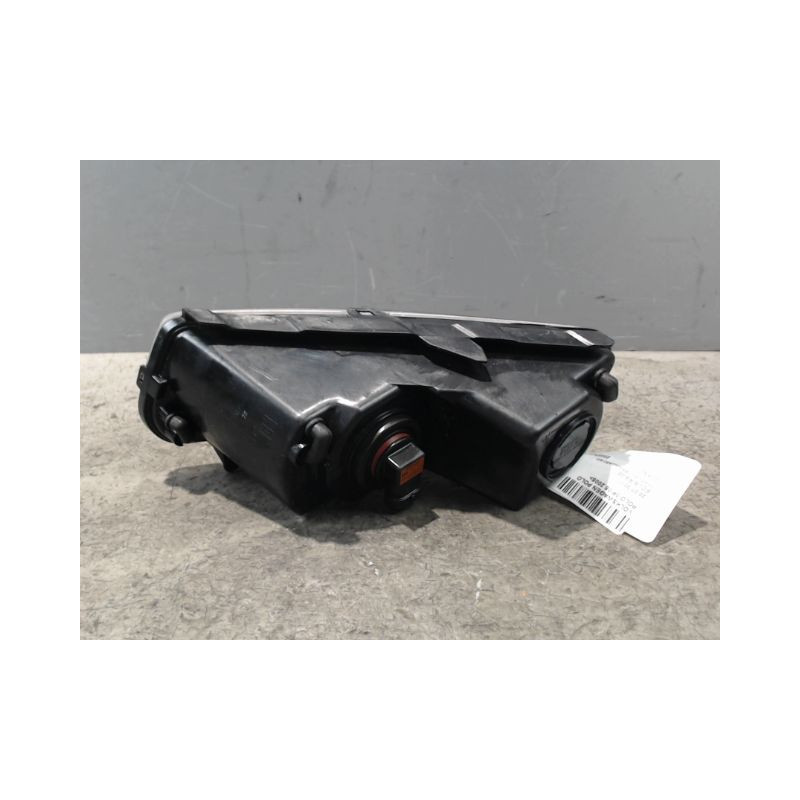 PHARE ANTIBROUILLARD AVANT DROIT VOLKSWAGEN POLO 2005-