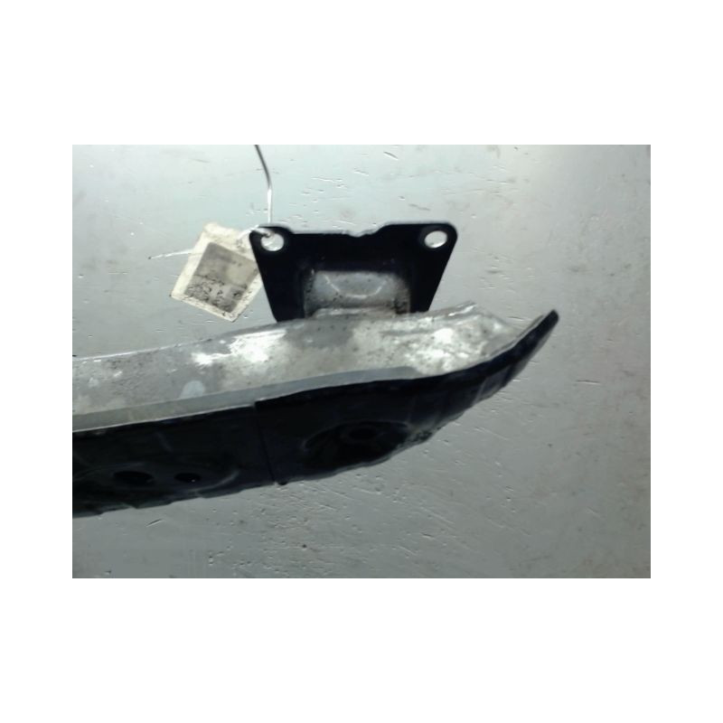 RENFORT PARE-CHOC ARRIERE  VOLVO V50