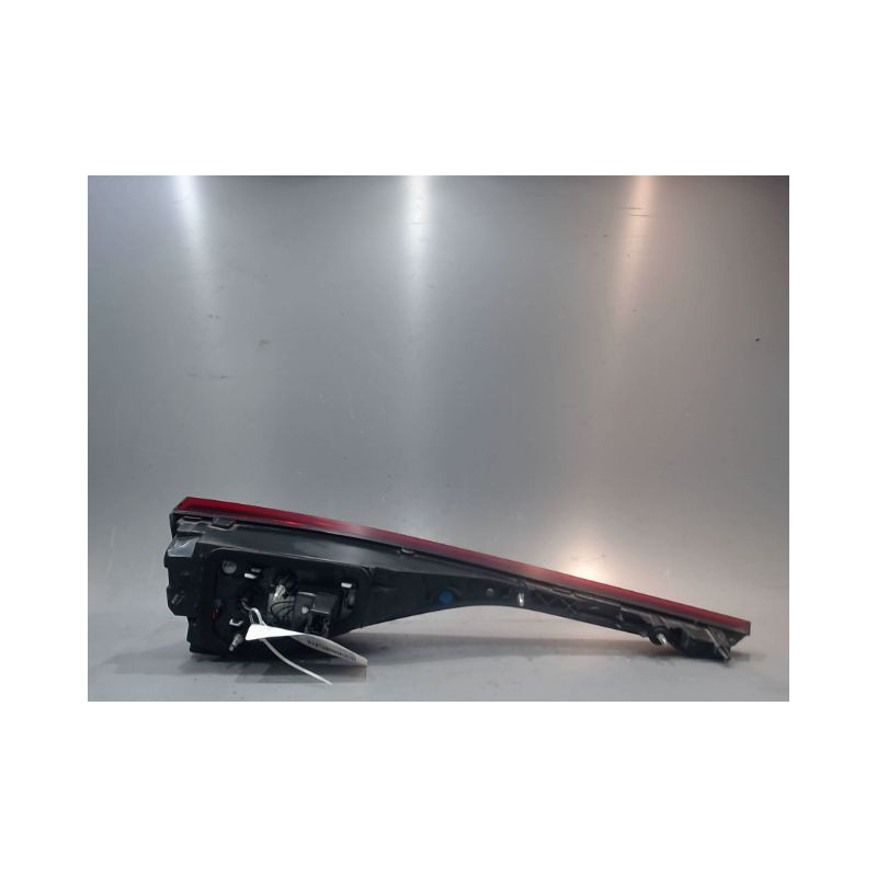 FEU ARRIERE INTERIEUR DROIT RENAULT MEGANE