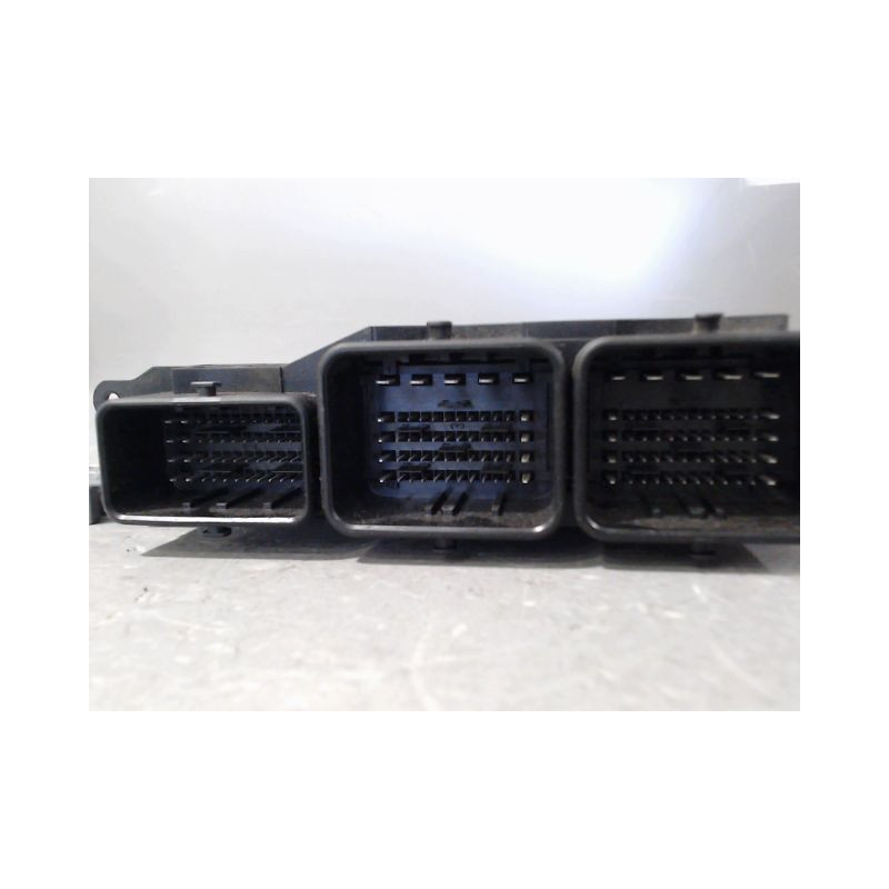 CALCULATEUR MOTEUR PEUGEOT 207 2006-2013