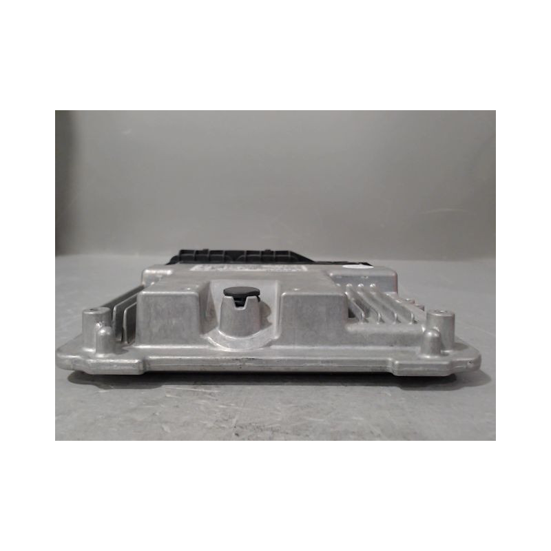 CALCULATEUR MOTEUR CITROEN C4
