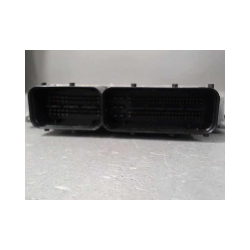 CALCULATEUR MOTEUR AUDI A1