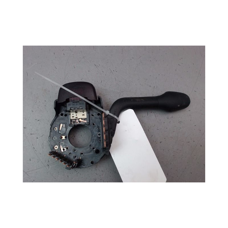 COMMANDE CLIGNOTANT VOLKSWAGEN GOLF III 1992-1997