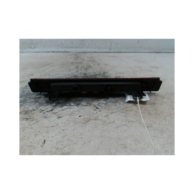 FEUX STOP SUPPLEMENTAIRE RENAULT CLIO IV
