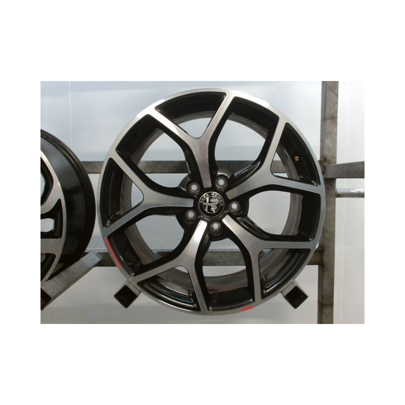JANTE ALUMINIUM ALFA ROMEO GUILIETTA 2010-