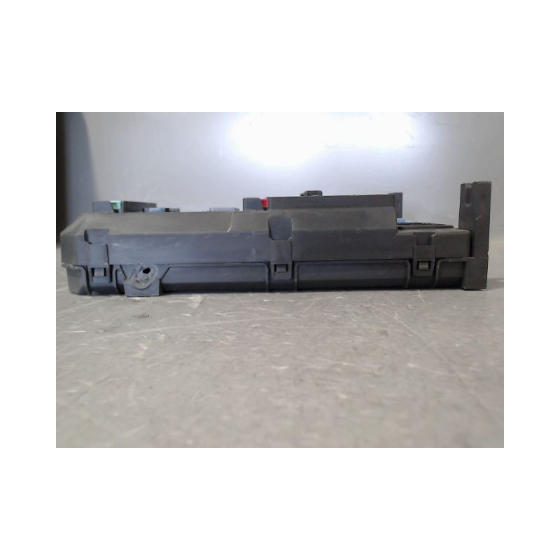 BOITIER GESTION HABITACLE PEUGEOT 208