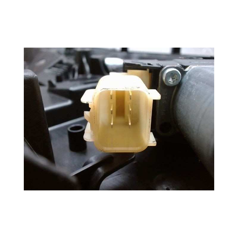 MECANISME+MOTEUR LEVE-GLACE AVANT DROIT FORD FIESTA