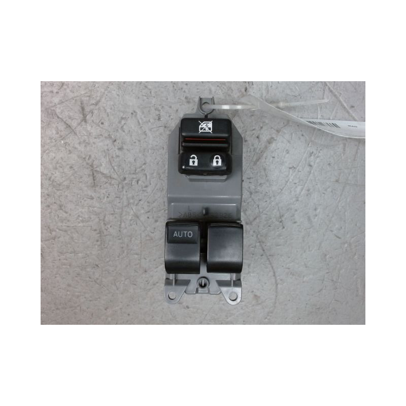 COMMANDE LEVE-GLACE PORTE AVG TOYOTA YARIS