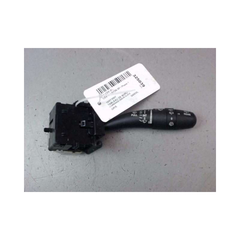 COMMANDE ESSUIE GLACE KIA CEE D I Phase 1 2007-2009