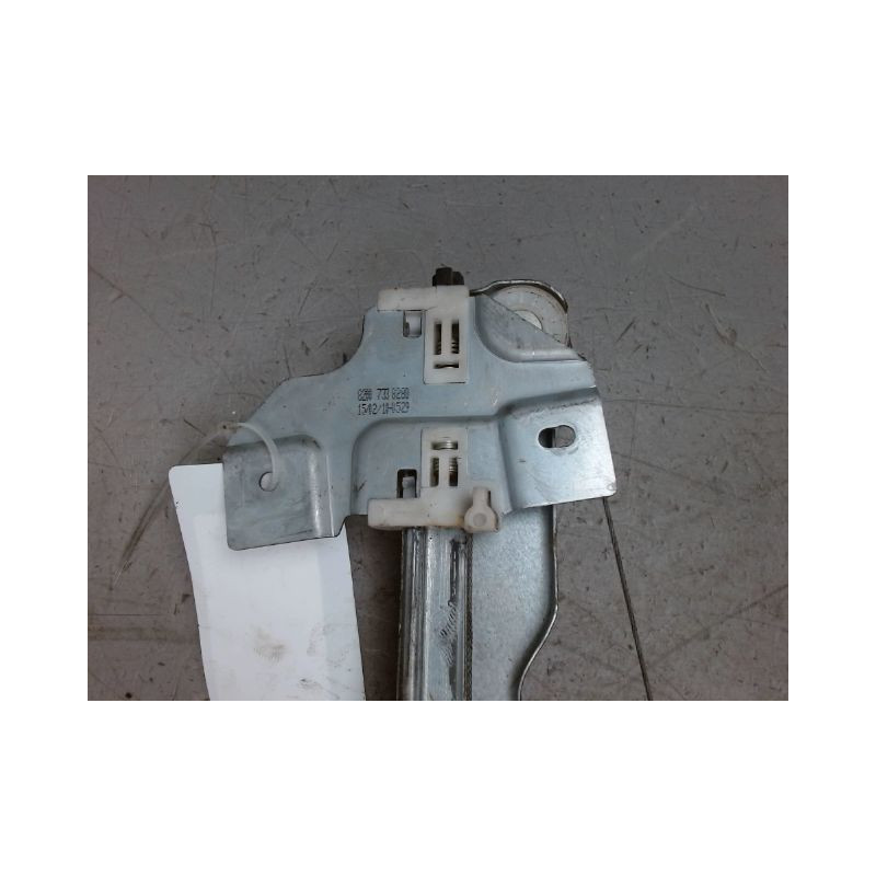 MECANISME+MOTEUR LEVE-GLACE AVANT DROIT DACIA SANDERO 2008-