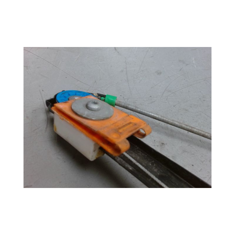 MECANISME+MOTEUR LEVE-GLACE AVANT DROIT AUDI A3 2003-