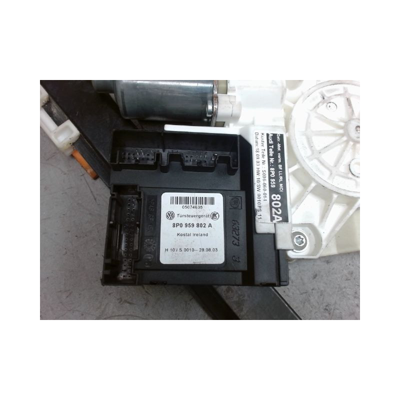 MECANISME+MOTEUR LEVE-GLACE AVANT DROIT AUDI A3 2003-