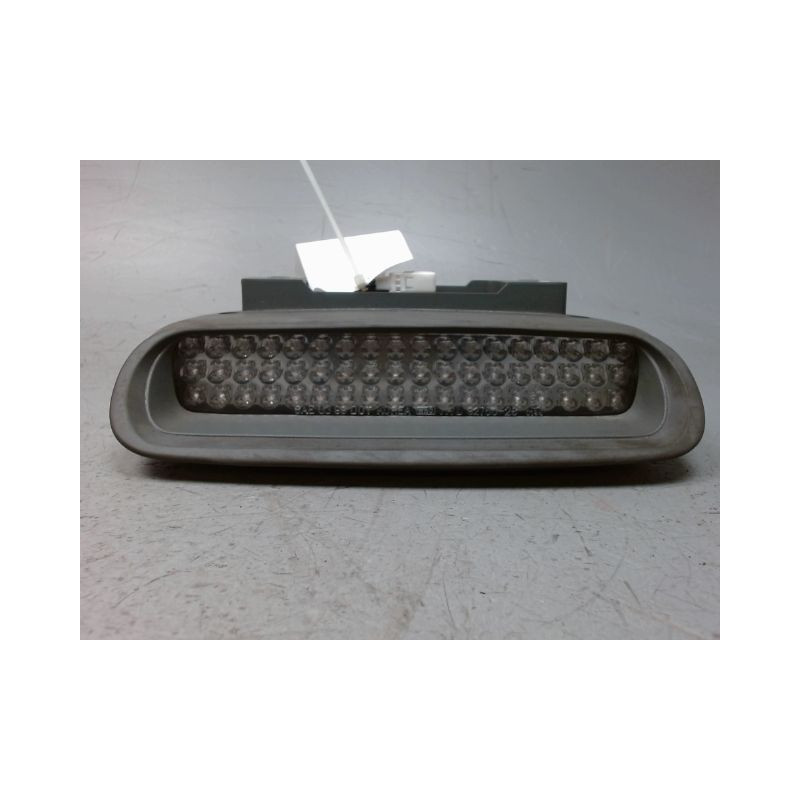 FEUX STOP SUPPLEMENTAIRE HYUNDAI SANTA FE 4X4 -00