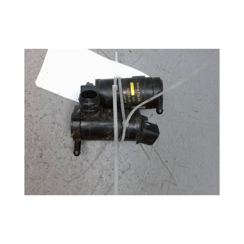 POMPE LAVE-GLACE AVANT CHEVROLET SPARK
