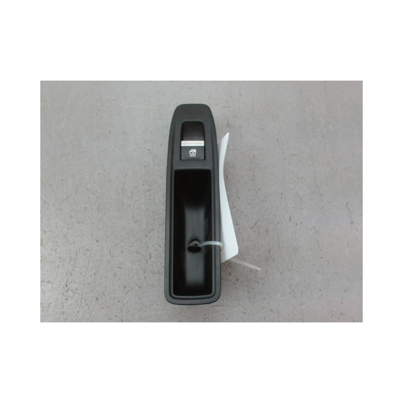 COMMANDE LEVE-GLACE PORTE ARD RENAULT MEGANE-E