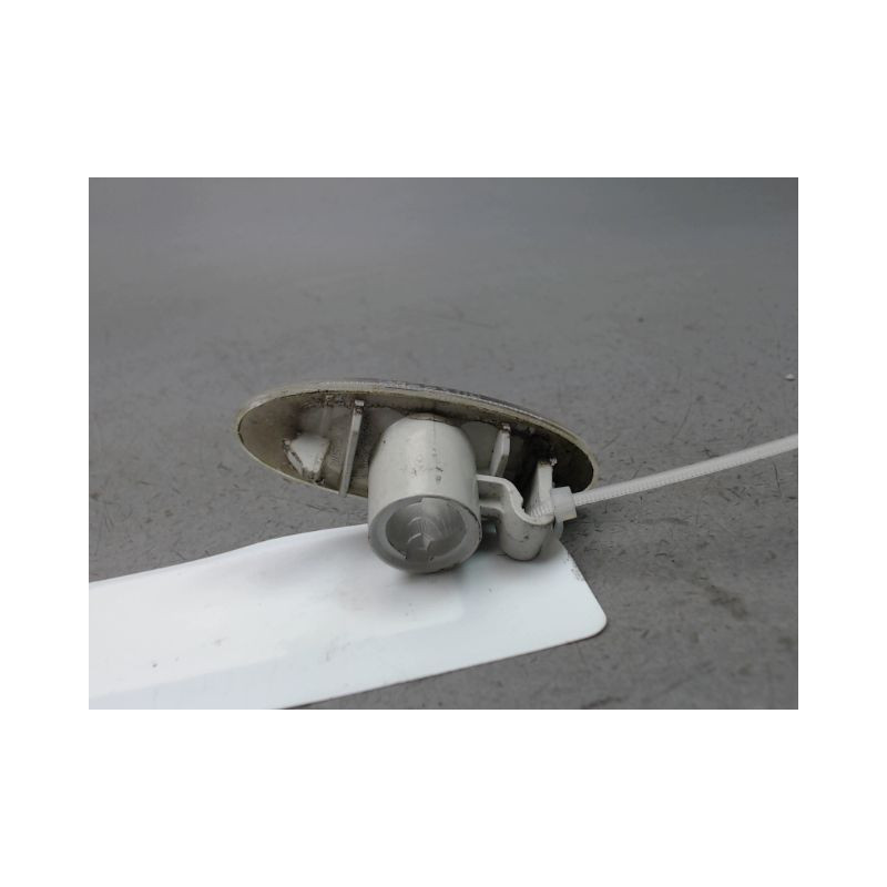 REPETITEUR AILE DROIT NISSAN LEAF 2011-...