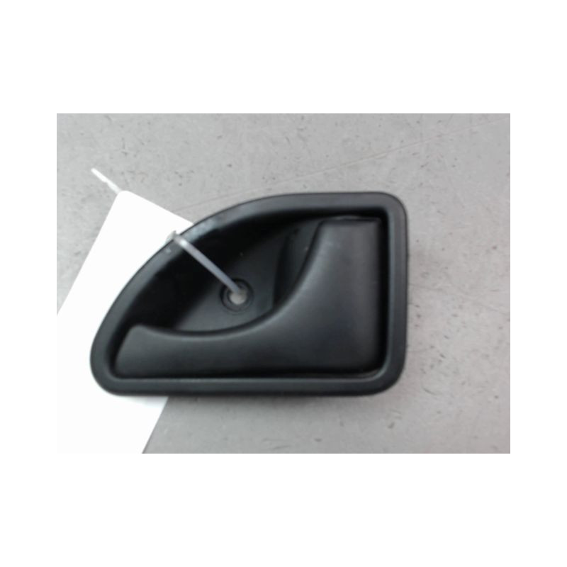 POIGNEE INTERIEURE PORTE AVANT DROIT RENAULT KANGOO BREAK I Phase 2 2003-2007