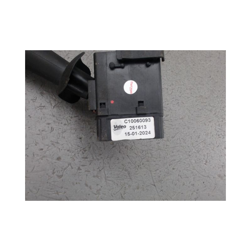 COMMANDE ESSUIE GLACE RENAULT TRAFIC