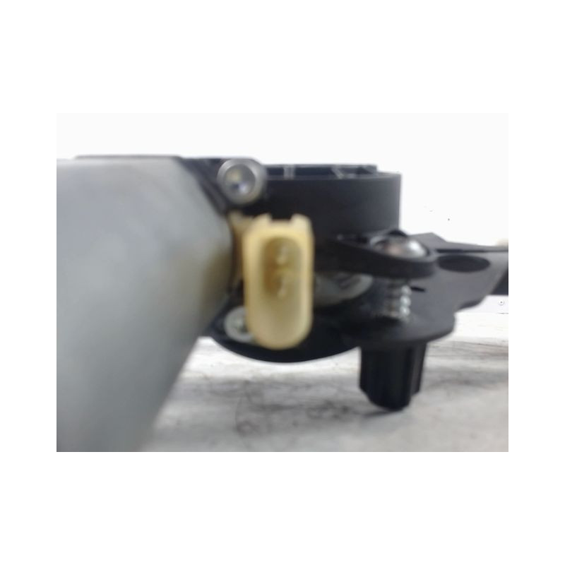 MECANISME+MOTEUR LEVE-GLACE AVANT DROIT FORD FIESTA