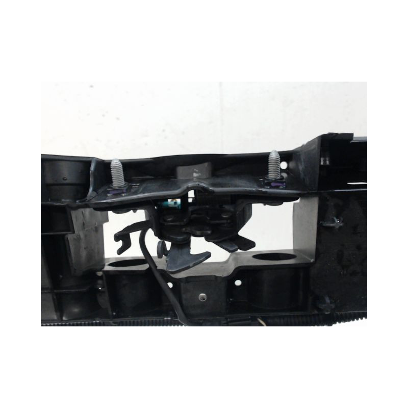 TRAVERSE SUPERIEURE ARMATURE AVANT RENAULT CLIO BREAK IV Phase 1 2012-...