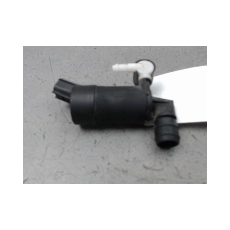 POMPE LAVE-GLACE AVANT FORD FOCUS III 2011-...