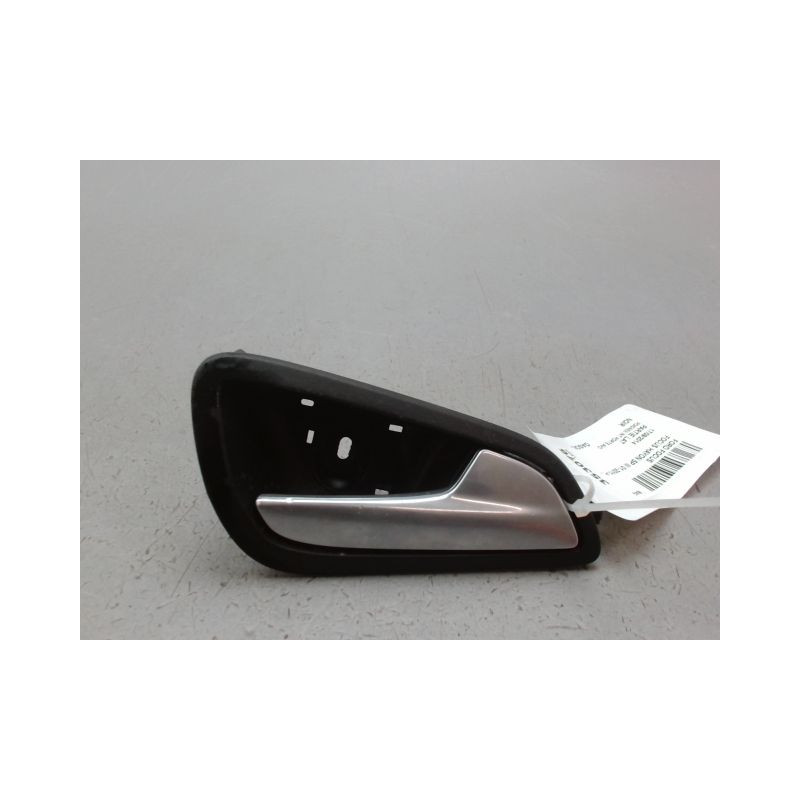 POIGNEE INTERIEURE PORTE AVANT DROIT FORD FOCUS III 2011-...