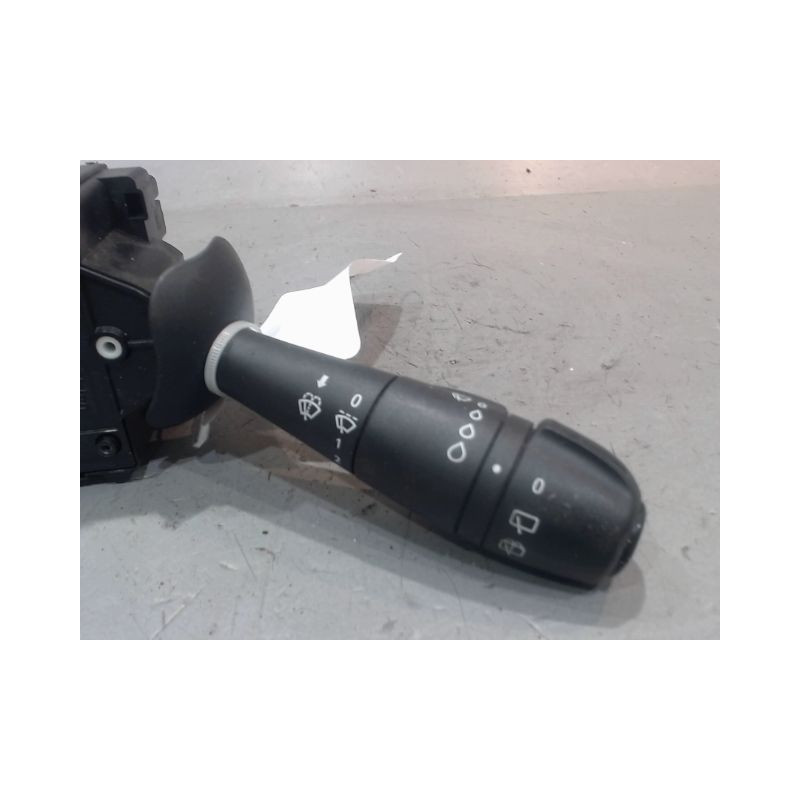 COMMANDE ESSUIE GLACE RENAULT CLIO