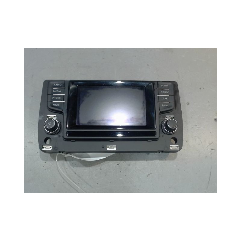 ECRAN GPS VOLKSWAGEN GOLF