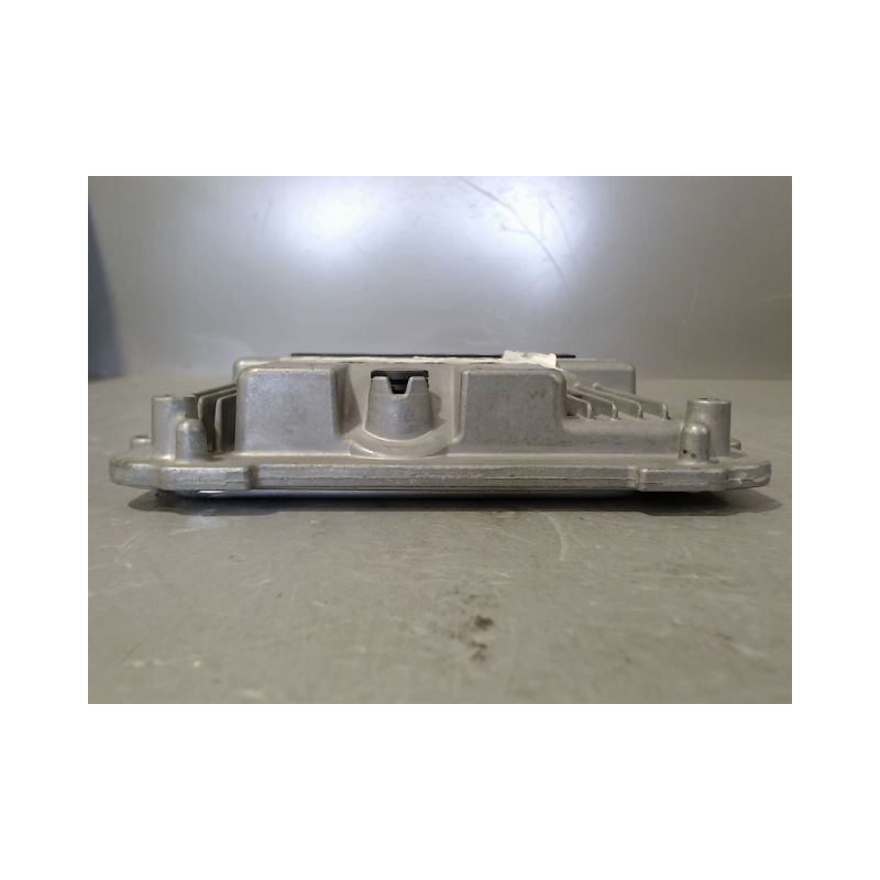 CALCULATEUR MOTEUR CITROEN C4 I Phase 1 2004-2008
