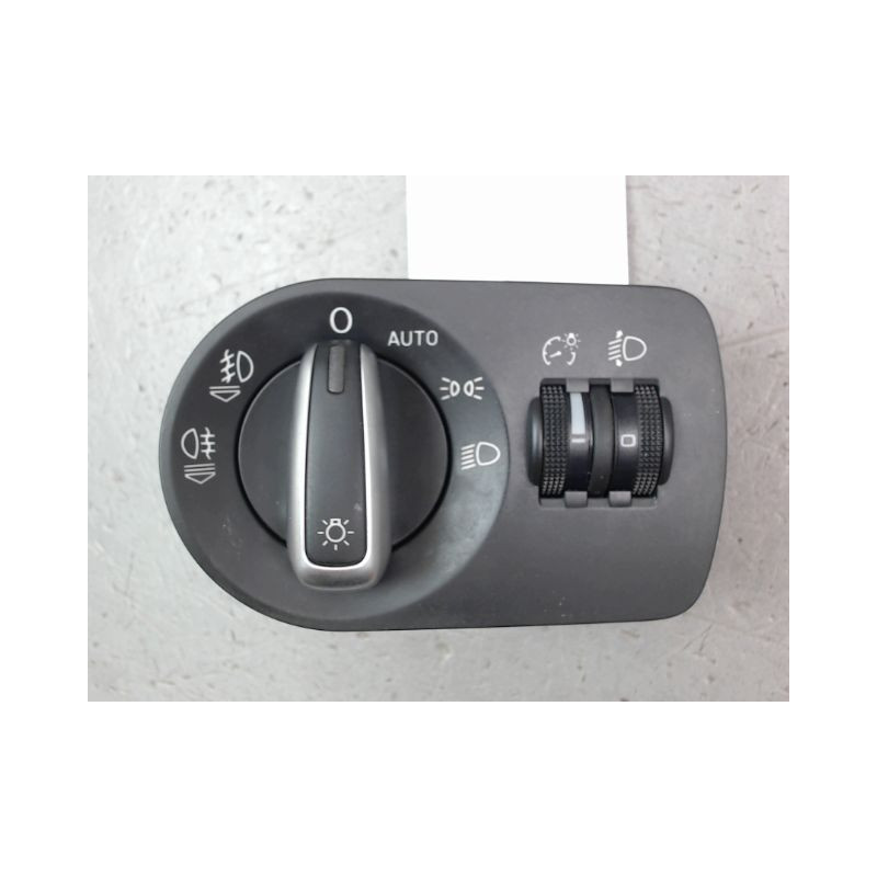 INTERIEUR COMMANDE PHARES AUDI A1 Phase 1 (8X) 2010-2015