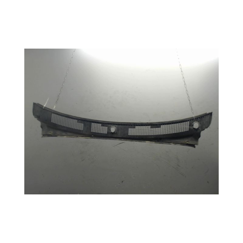 BAIE PARE BRISE TOYOTA HILUX