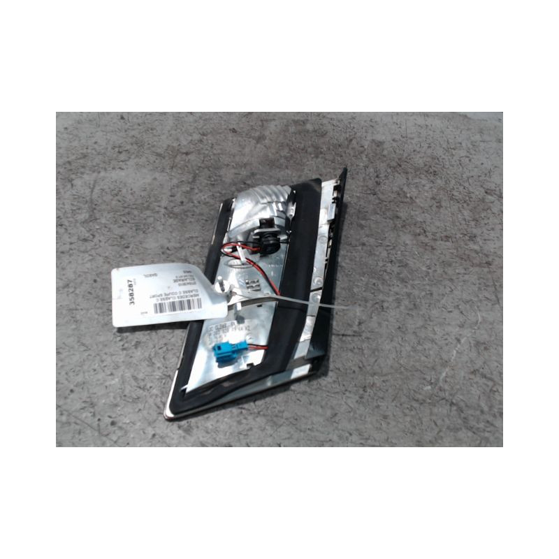 FEU ARRIERE INTERIEUR GAUCHE MERCEDES CLASSE C COUPE SPORT 2004-
