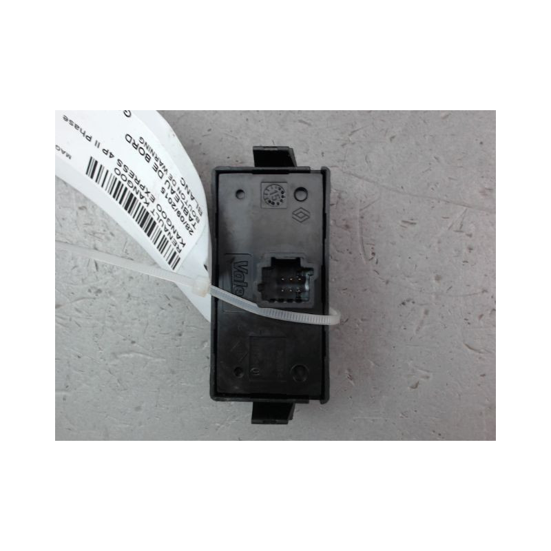 BOUTON DE WARNING RENAULT KANGOO EXPRESS II Phase 2 2013-...