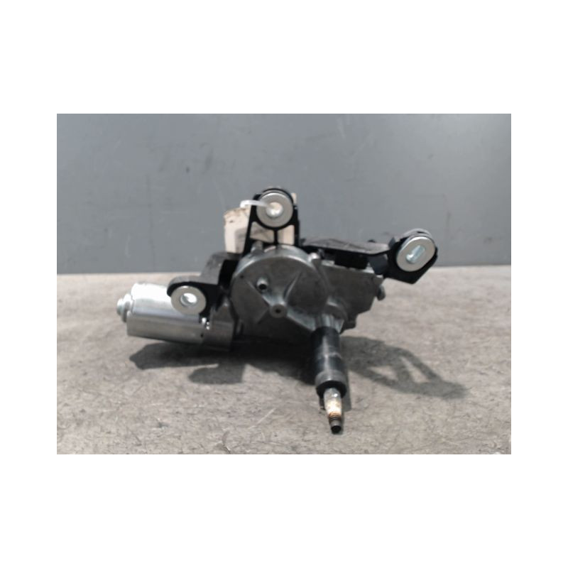 MOTEUR ESSUIE-GLACE ARRIERE VOLKSWAGEN POLO 02-05