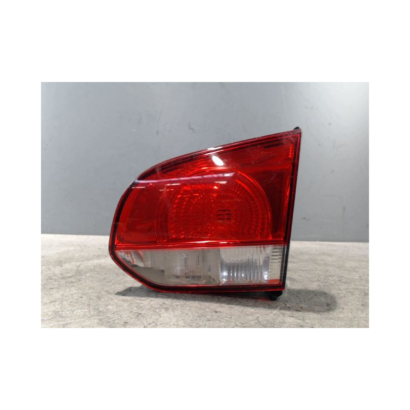 FEU ARRIERE INTERIEUR DROIT VOLKSWAGEN GOLF V 2003-2009