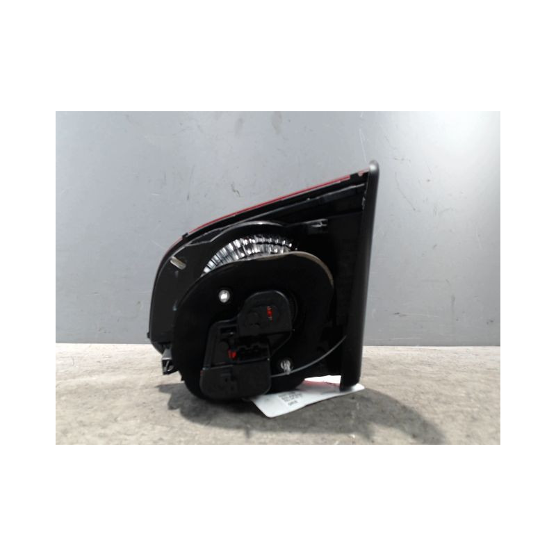 FEU ARRIERE INTERIEUR GAUCHE VOLKSWAGEN GOLF V 2003-2009