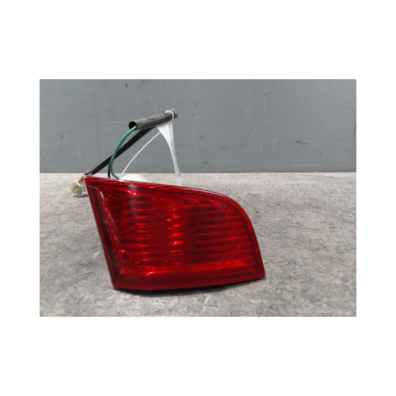 FEU BROUILLARD ARRIERE GAUCHE SUZUKI SWIFT 3P