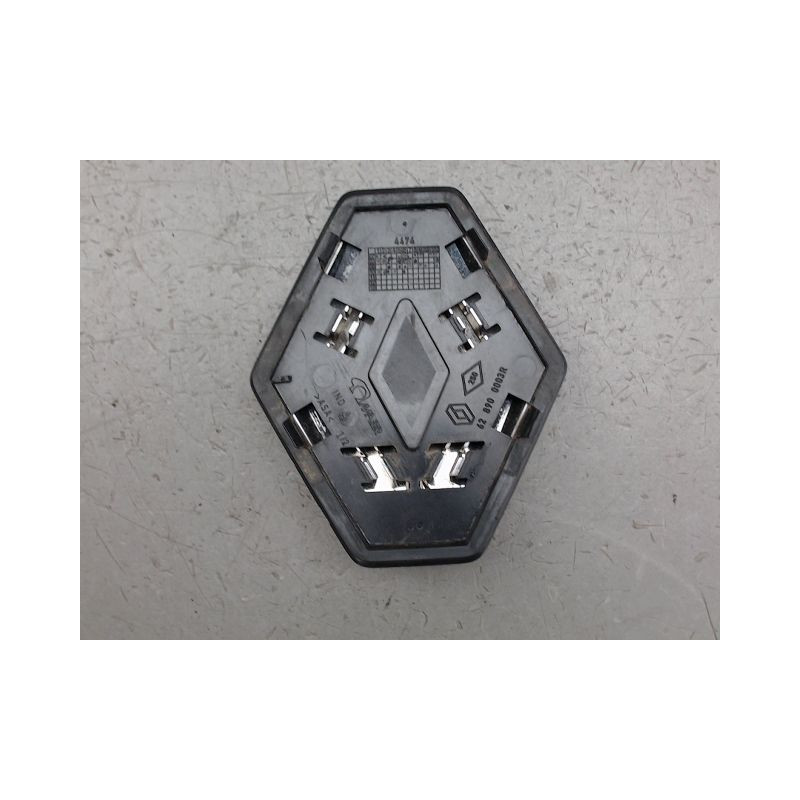 SIGLE CALANDRE RENAULT MEGANE