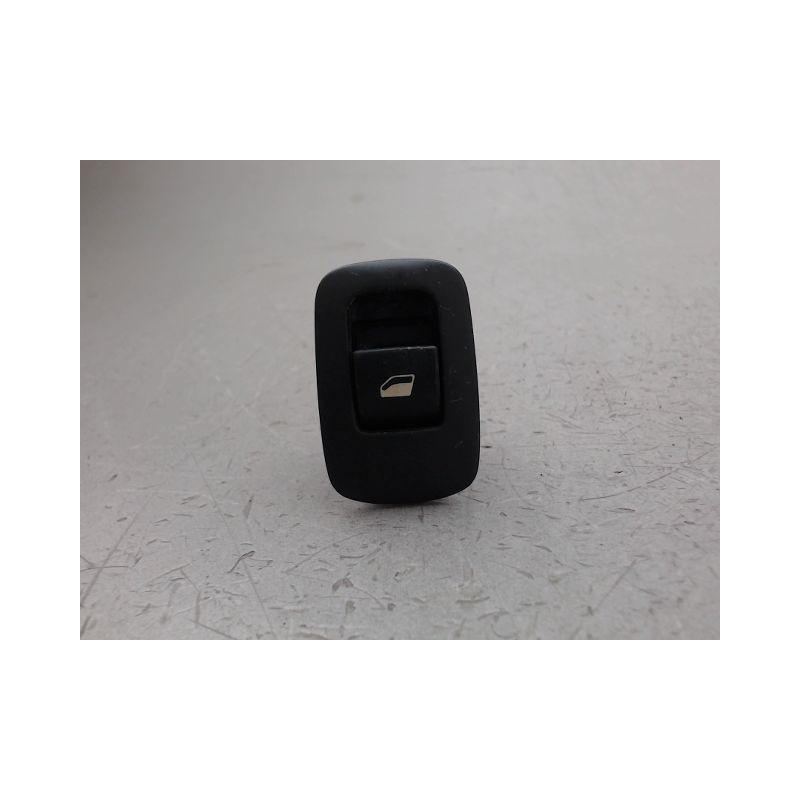 COMMANDE LEVE-GLACE PORTE ARD CITROEN C4