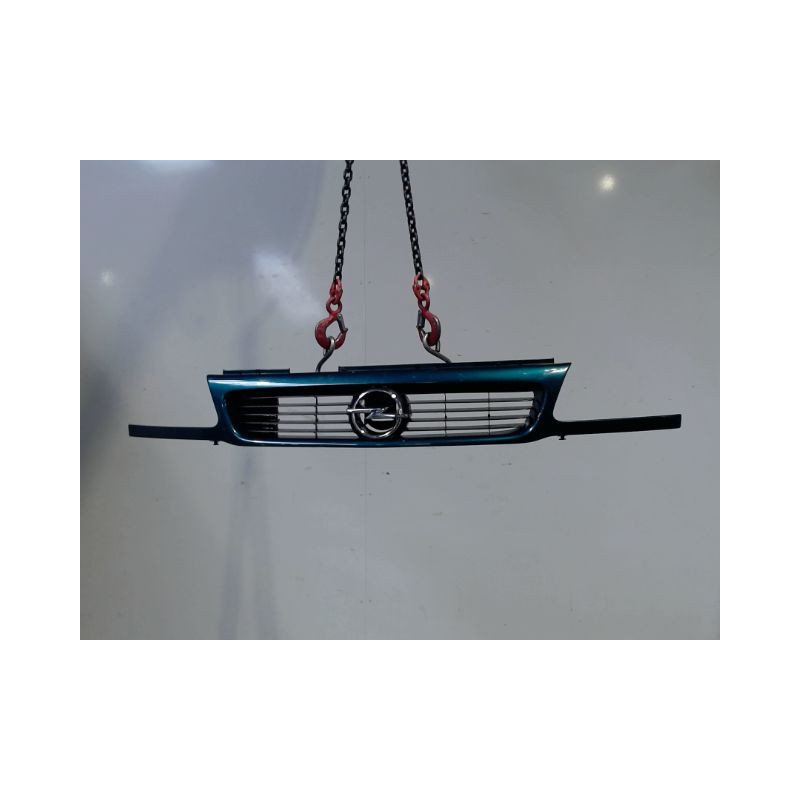 CALANDRE OPEL ASTRA 94-98