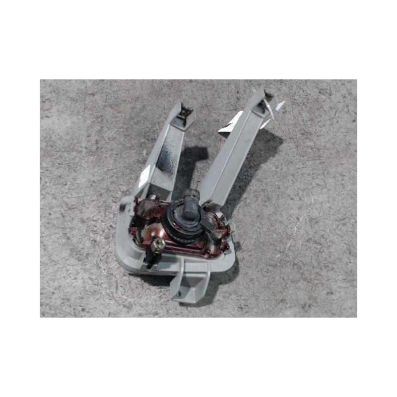 PHARE ANTIBROUILLARD AVANT GAUCHE OPEL ASTRA 94-98