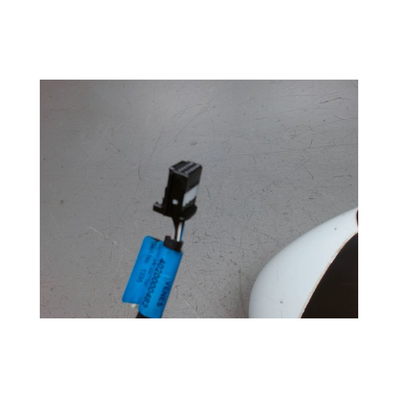 RETROVISEUR EXTERIEUR ELECTRIQUE DROIT RENAULT CLIO