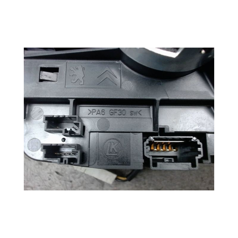 BLOC COMMODOS CITROEN C3